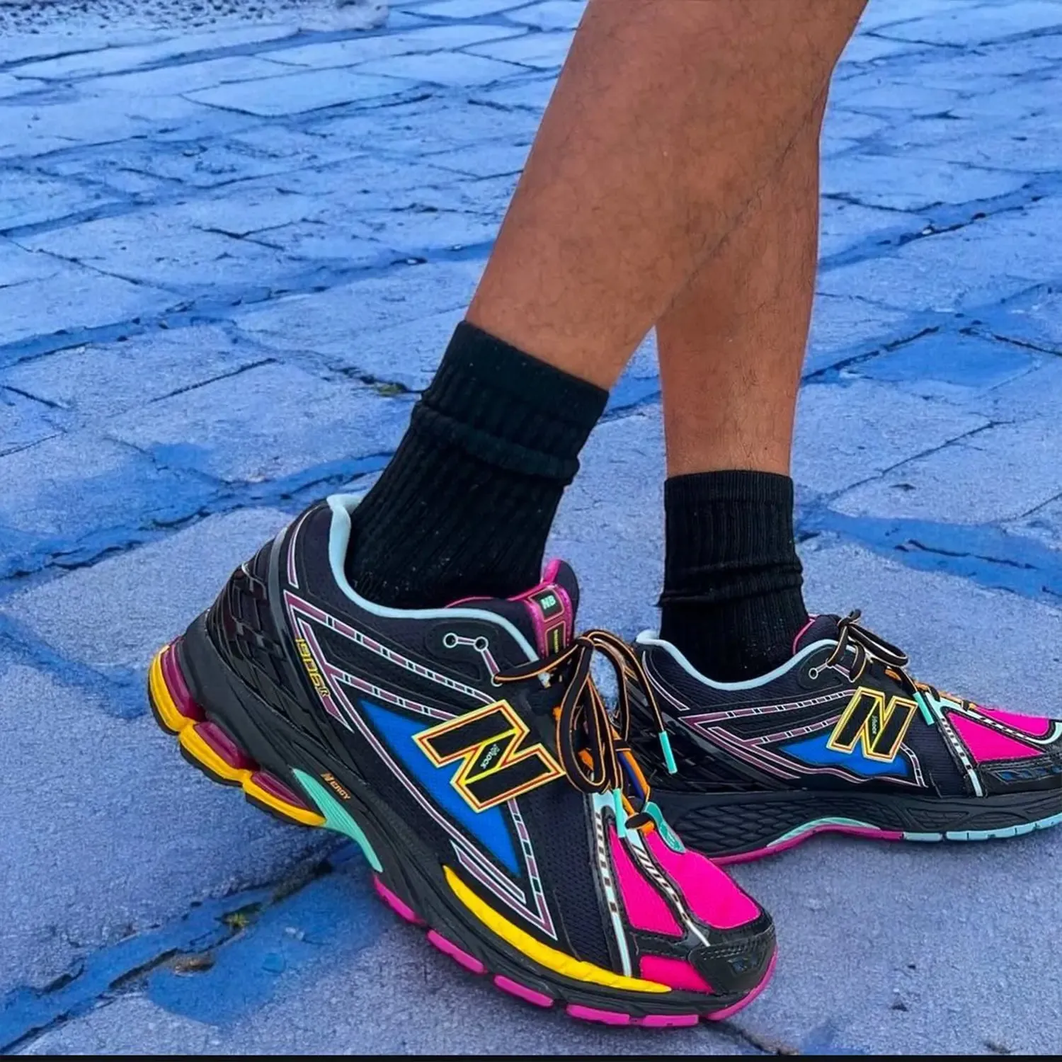 1906R "Neon Nights"