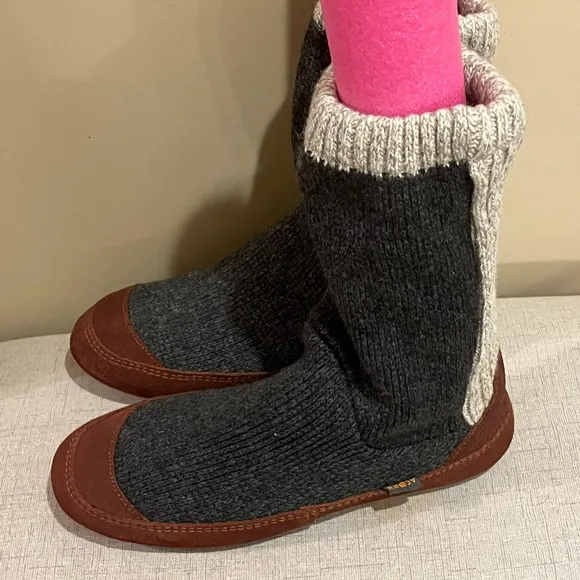Acorn Slouch Boot Slipper in Charcoal Ragg Wool and Suede, size 9-10