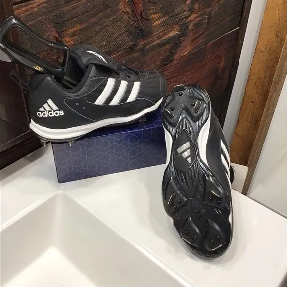 Adidas Baseball Cleat NWT Spinner III Black &amp; White Athletic Shoe SZ 7