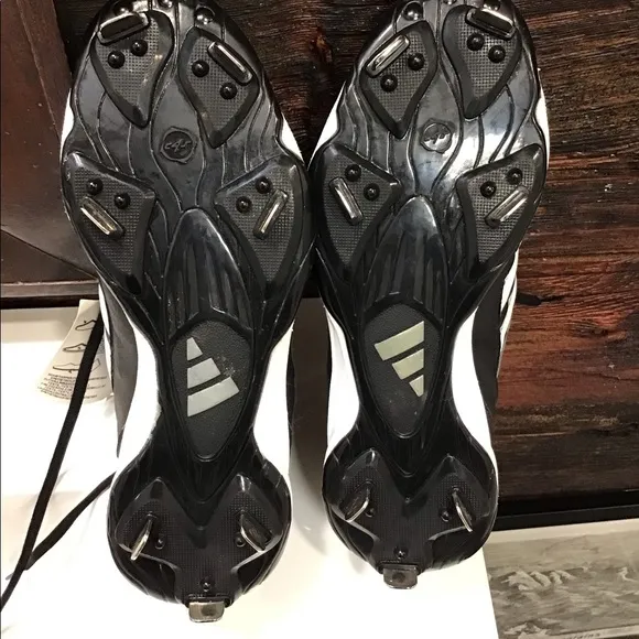 Adidas Baseball Cleat NWT Spinner III Black &amp; White Athletic Shoe SZ 7