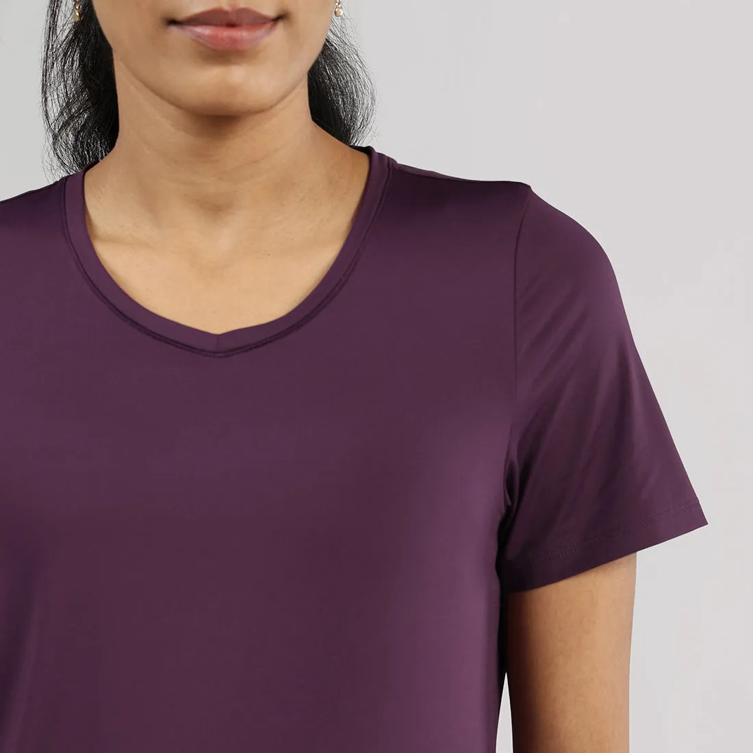 AeroCool™ Training - V Neck