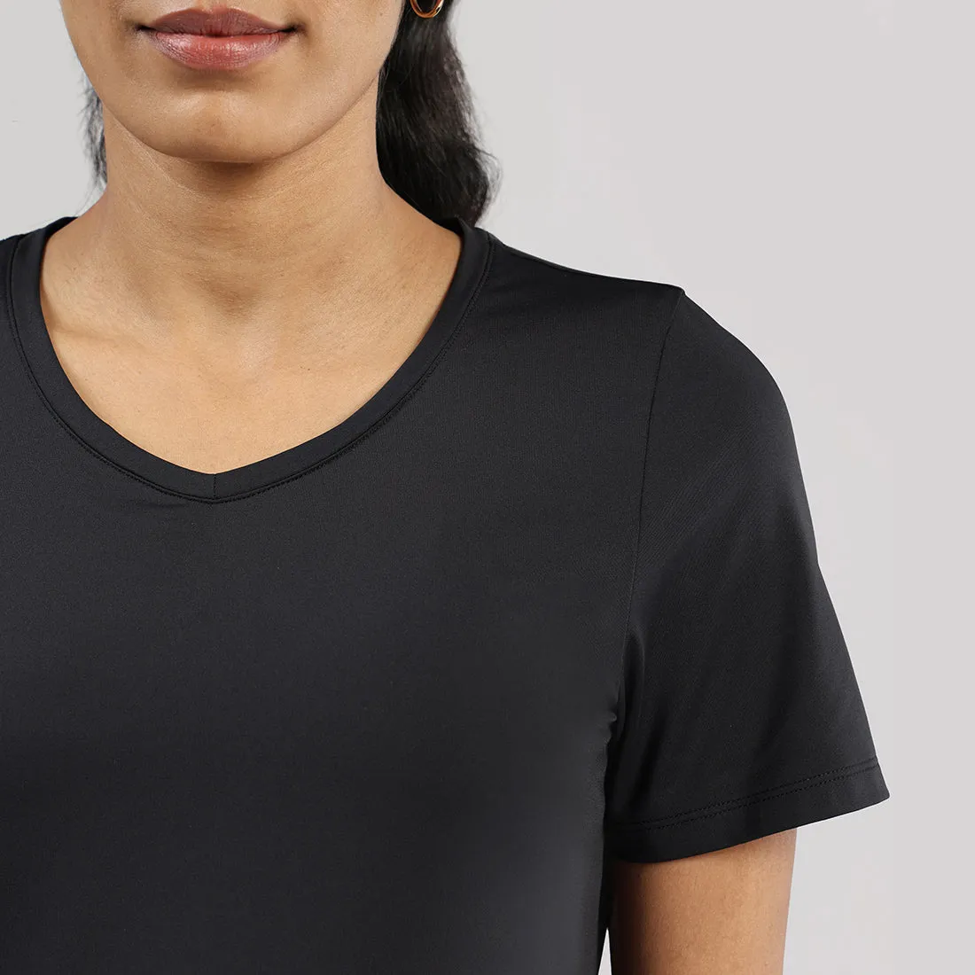 AeroCool™ Training - V Neck