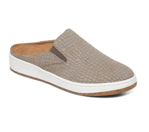 Aetrex Sasha Sneaker - PC205