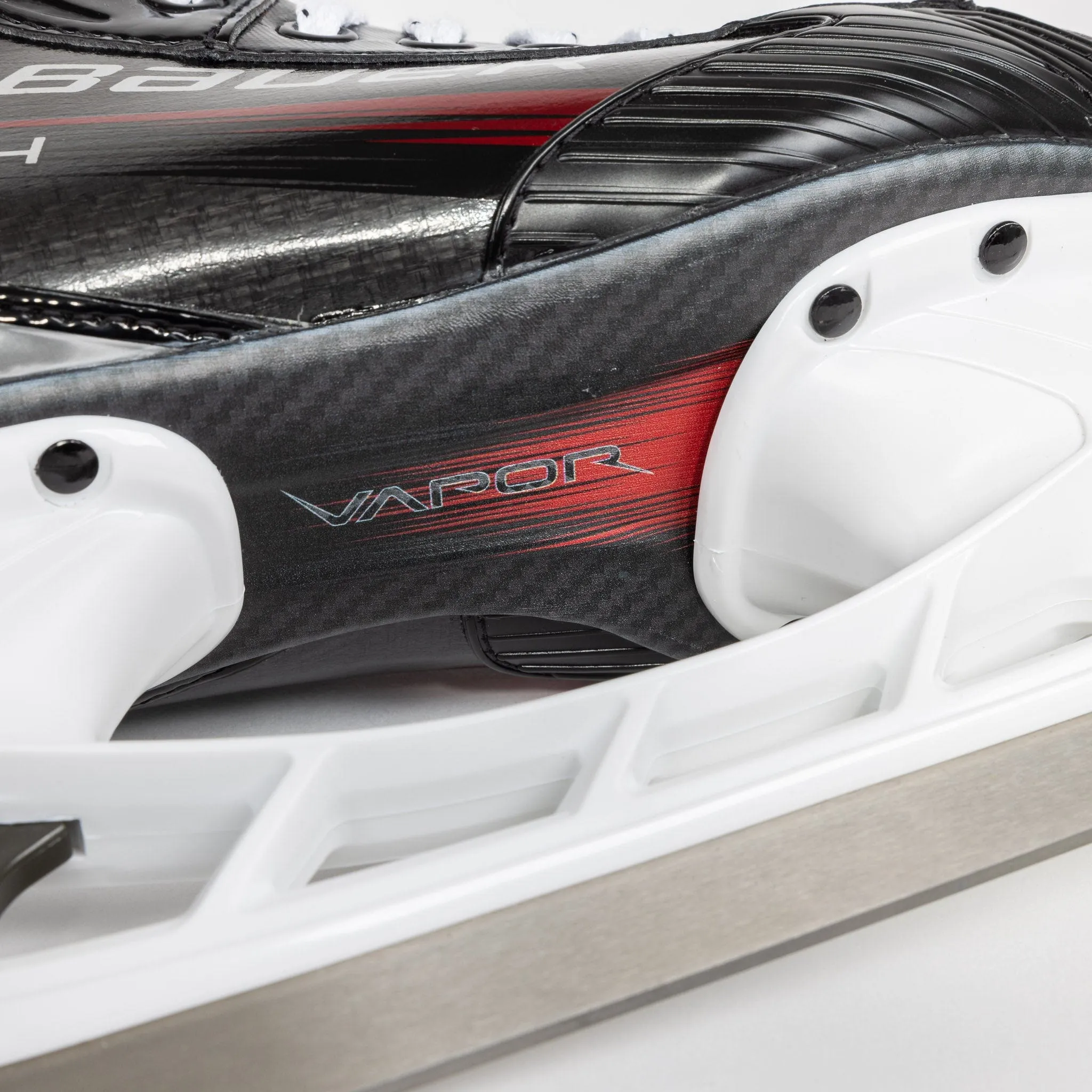 Bauer Vapor X4 Intermediate Hockey Skates