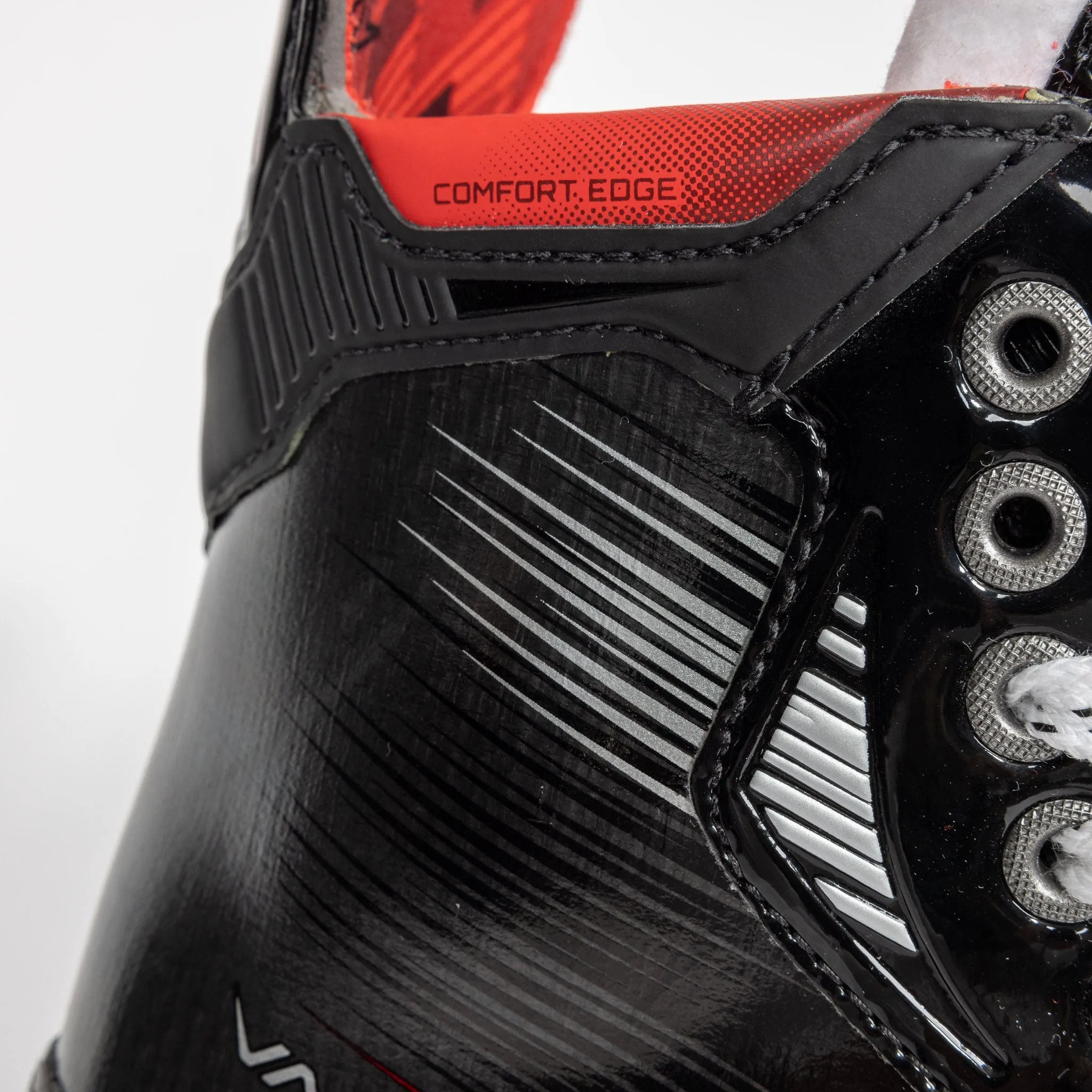 Bauer Vapor X4 Intermediate Hockey Skates