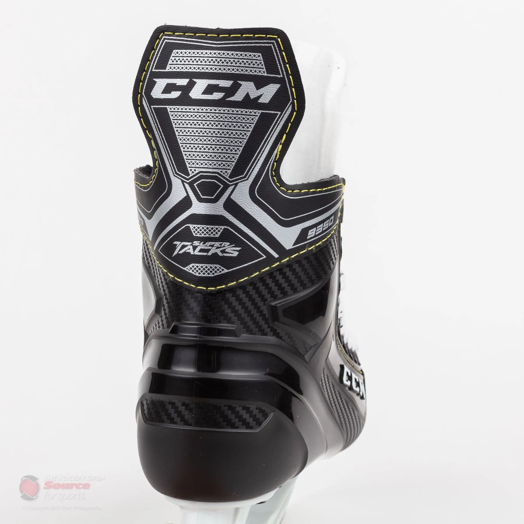 CCM Super Tacks 9350 Junior Hockey Skates