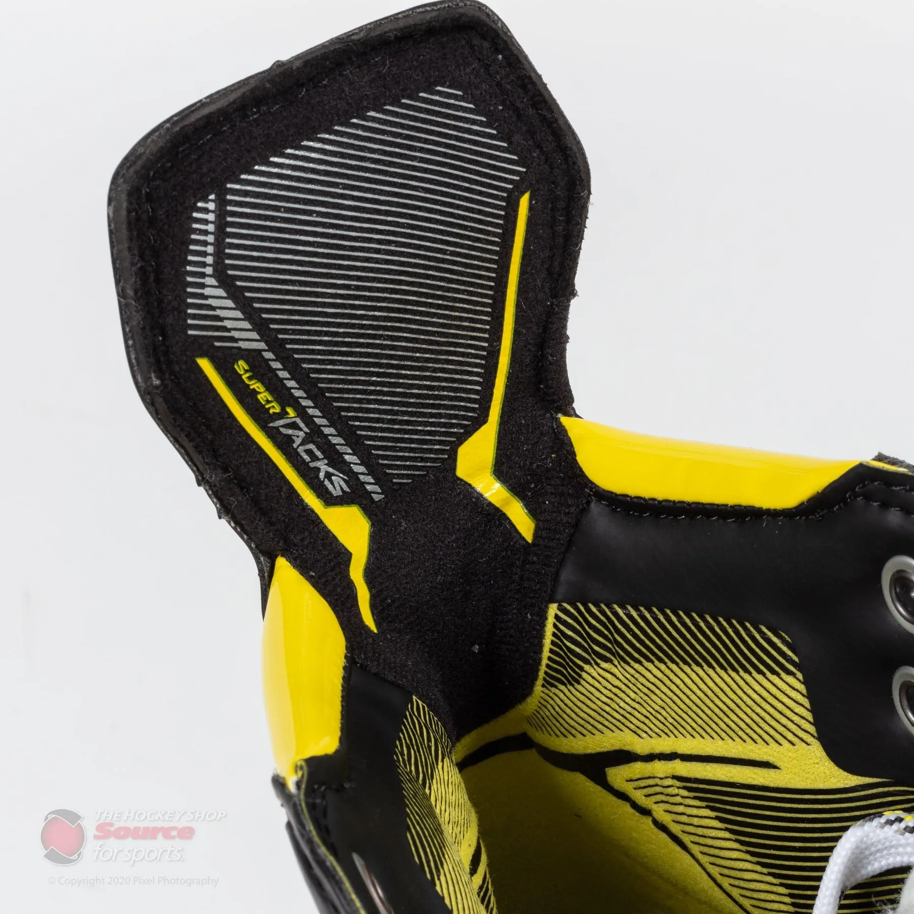 CCM Super Tacks Vector Plus Junior Hockey Skates - 2020