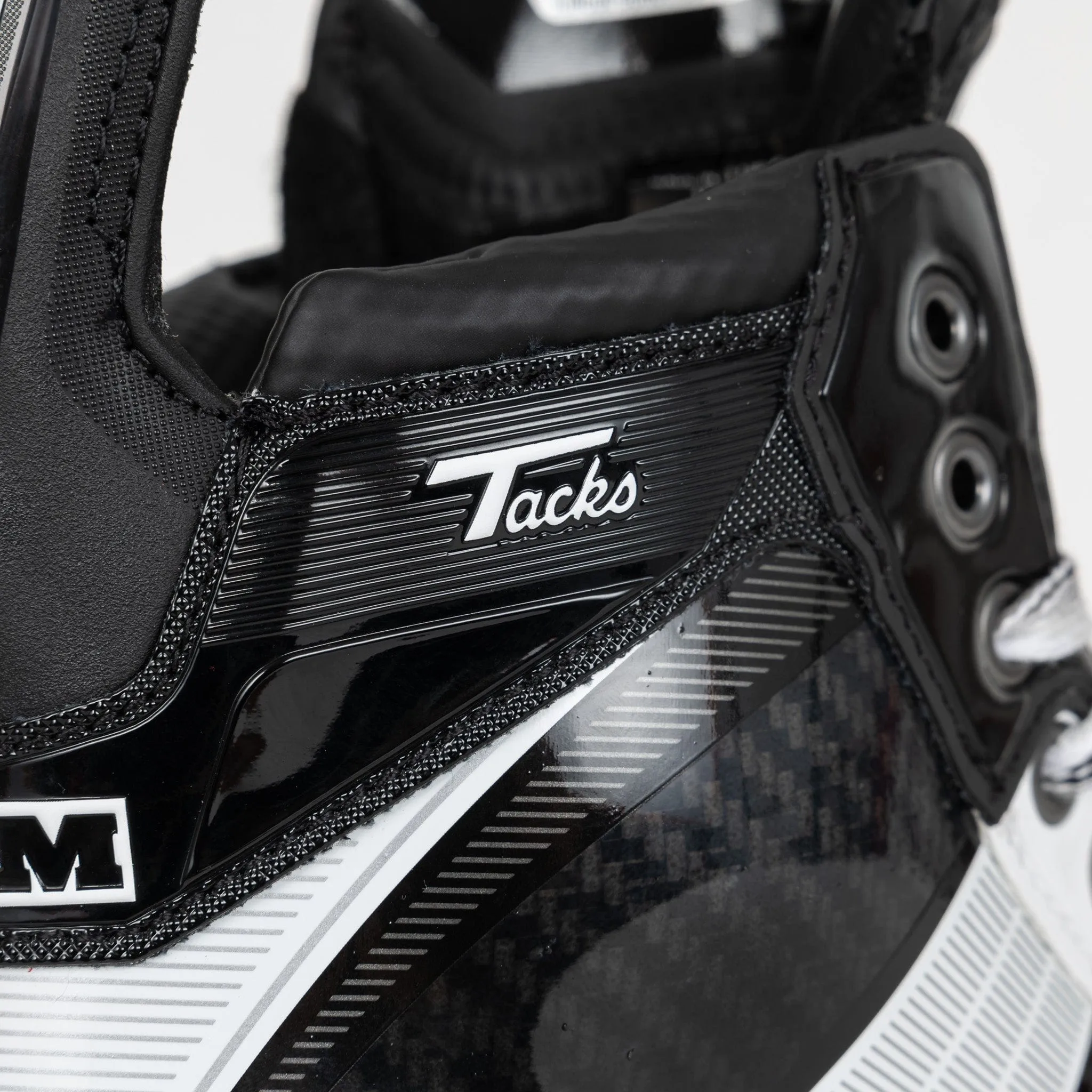 CCM Tacks 652 Pro Hockey Skates - Intermediate