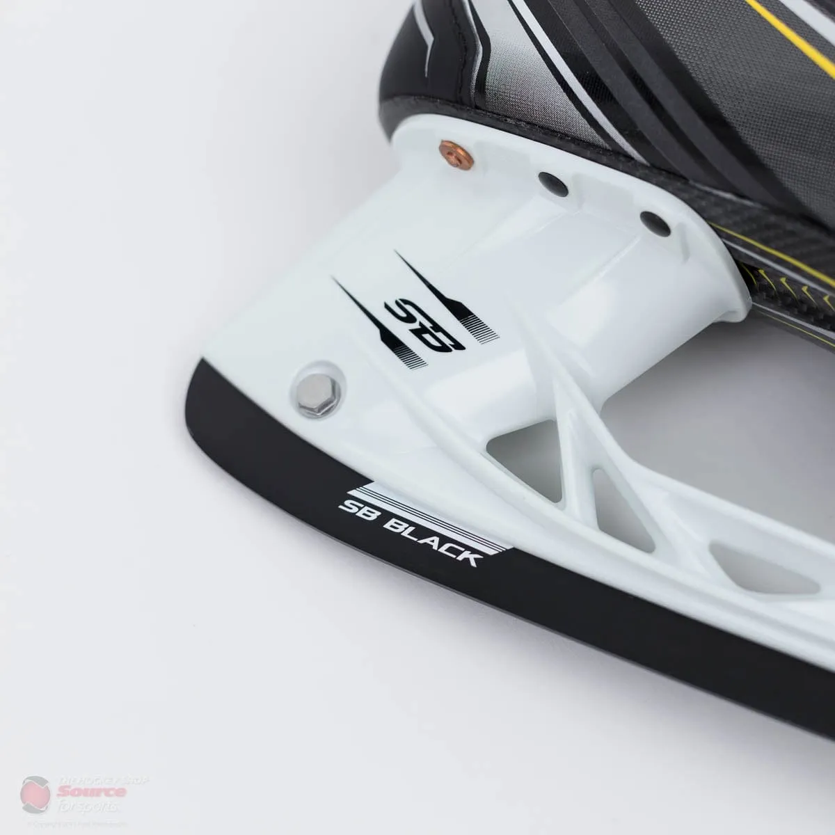 CCM Tacks 9090 Senior Hockey Skates