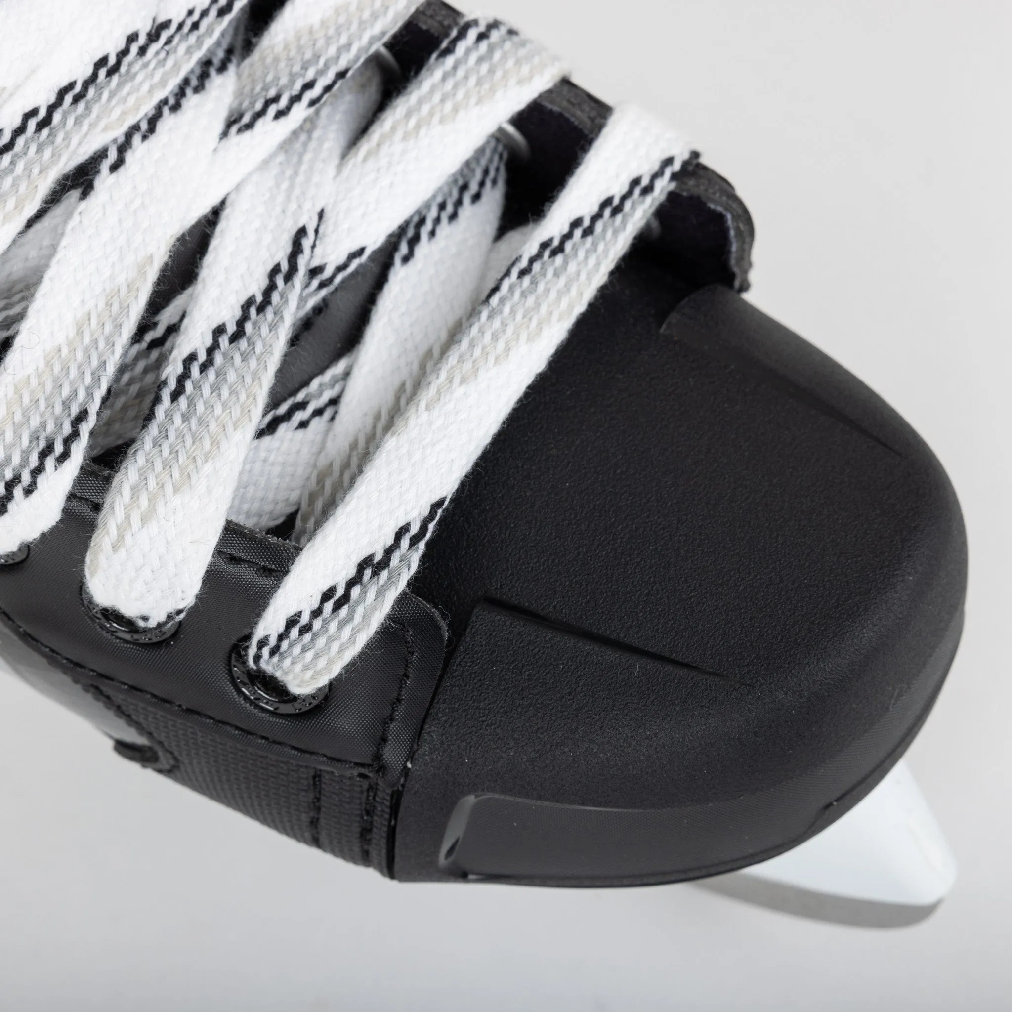CCM Tacks XF70 Junior Hockey Skates