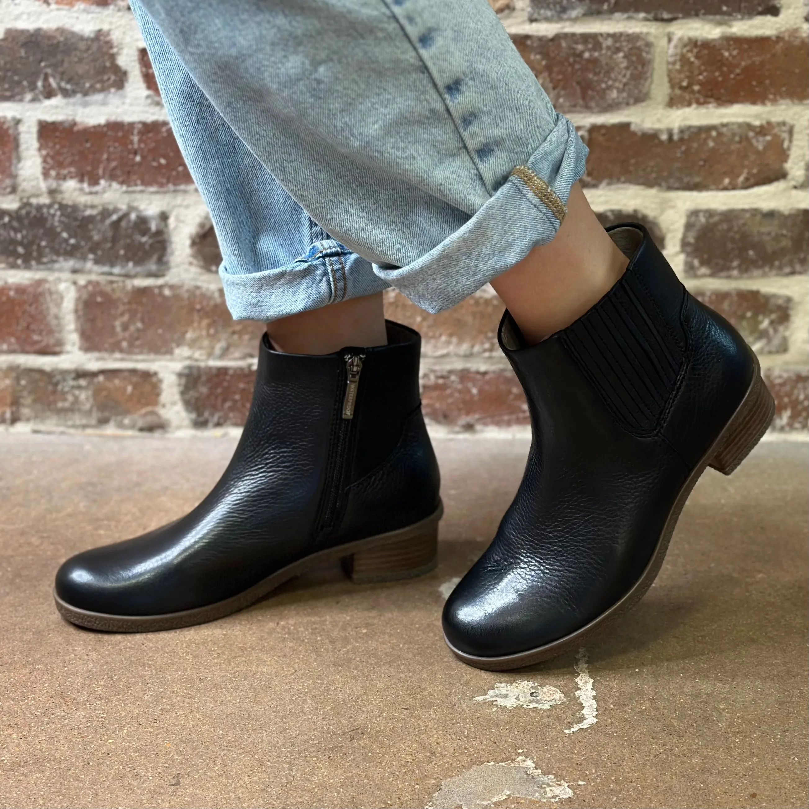 Daisie Waterproof
