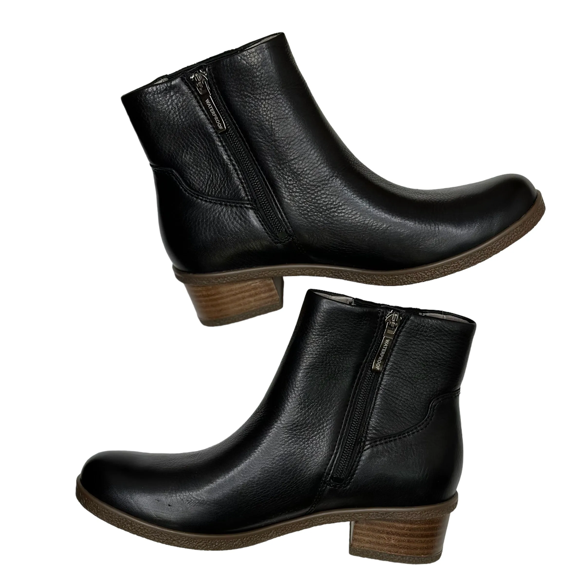 Daisie Waterproof