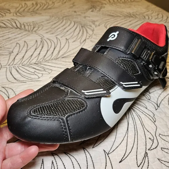 EUC Peloton Cycling Shoes PL-SH-B Men's EU 46 US Men’s 12 Black Red