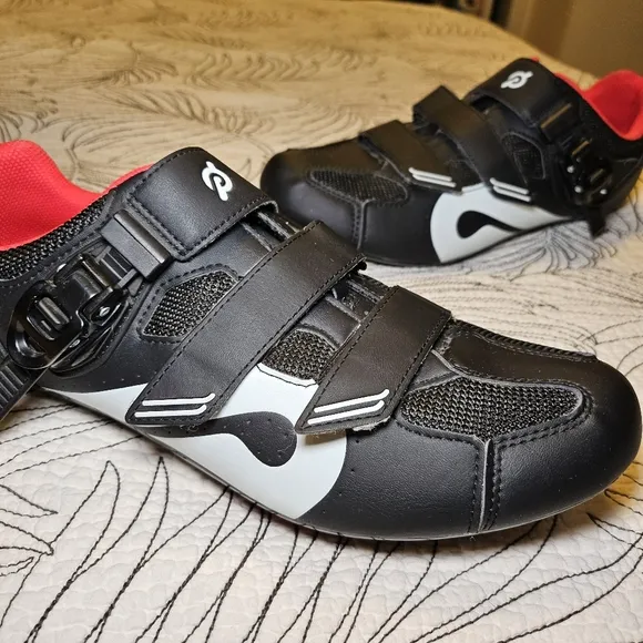 EUC Peloton Cycling Shoes PL-SH-B Men's EU 46 US Men’s 12 Black Red