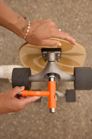 GrlSwirl Skate Tool