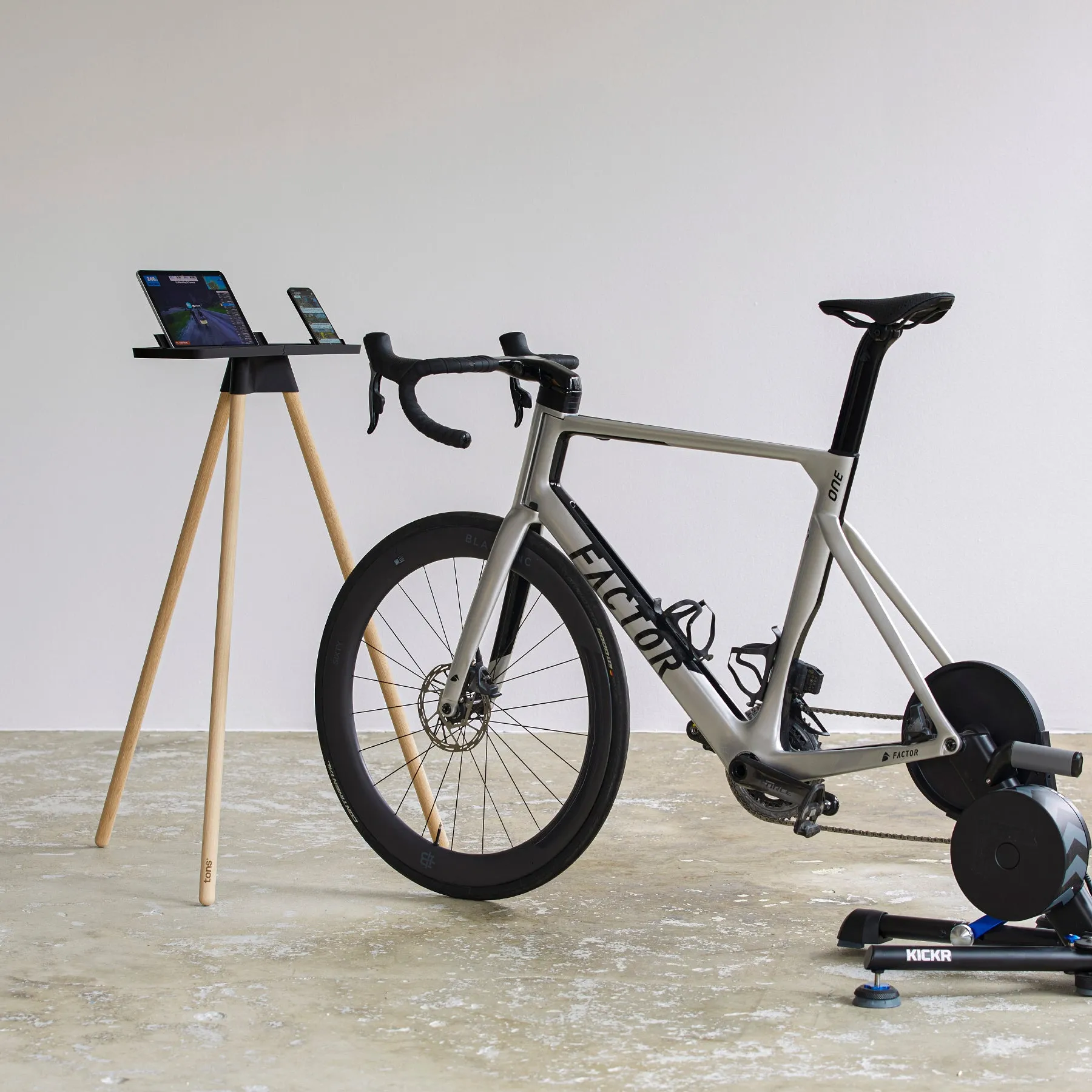 iPad Race Bar  - Natural Oak