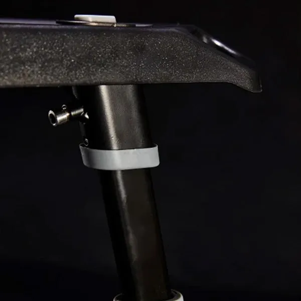 Leeze Boom Desk Outlet