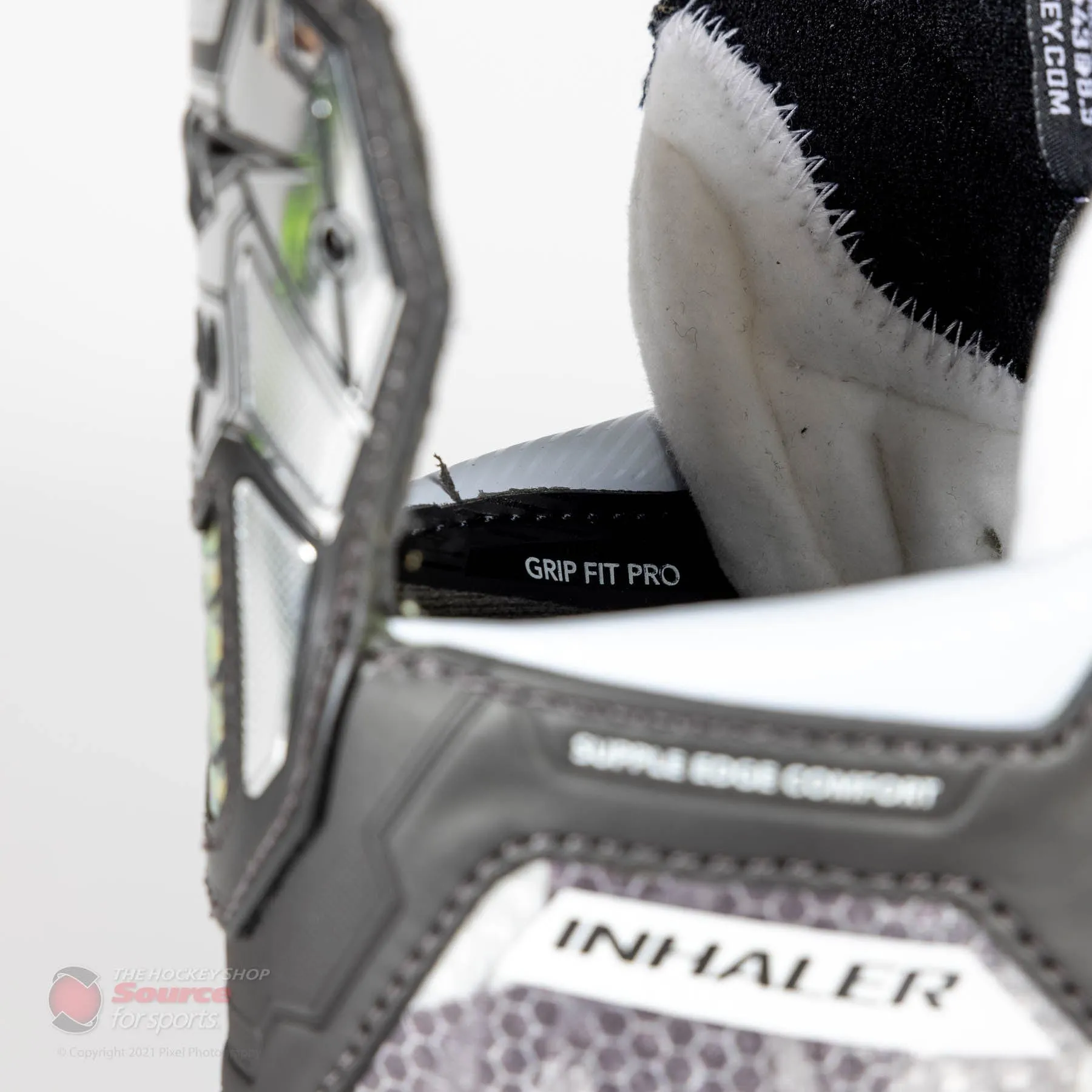 Mission Inhaler WM01 Senior Roller Hockey Skates