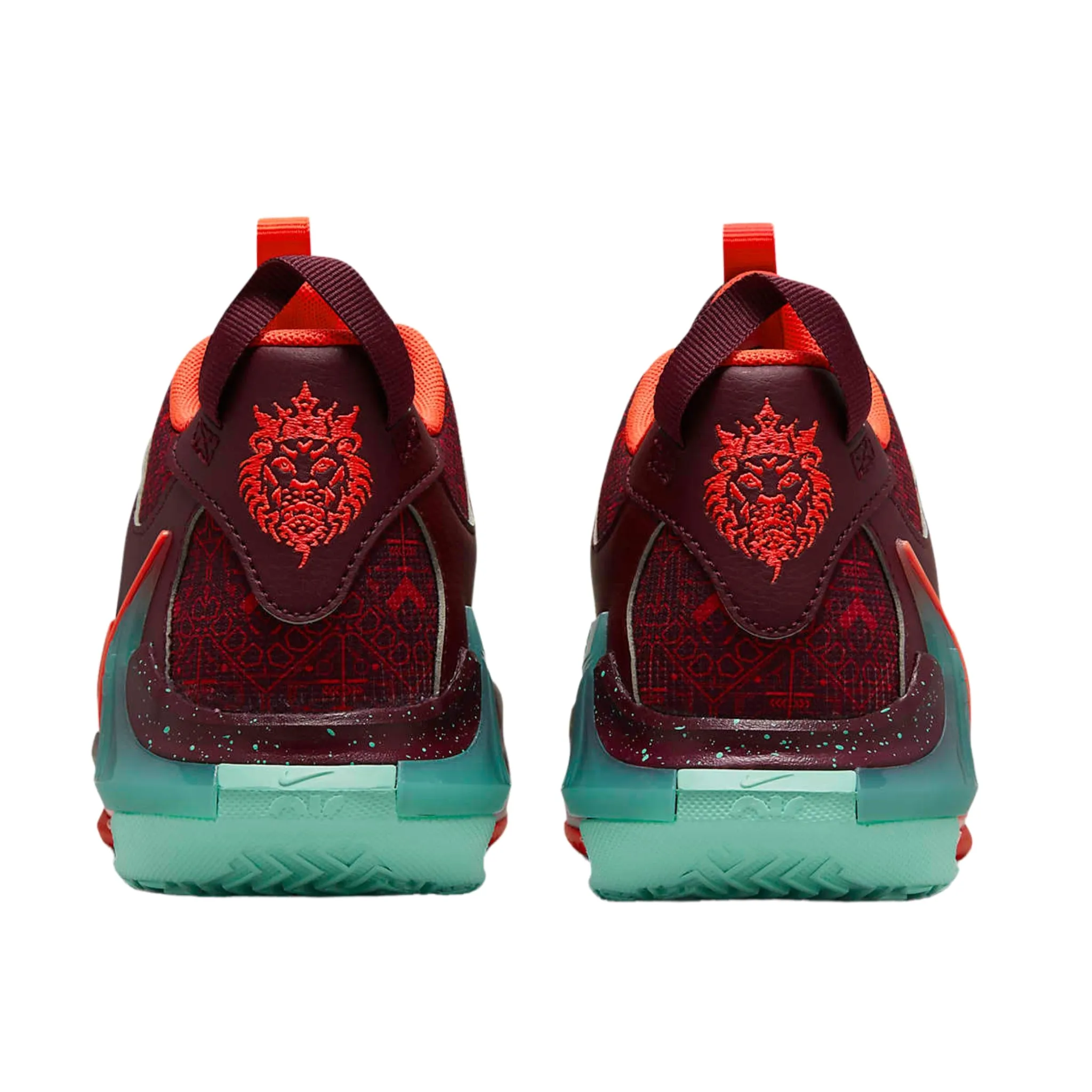 Nike LeBron Witness 7 SE GS Kids Basketball Shoes