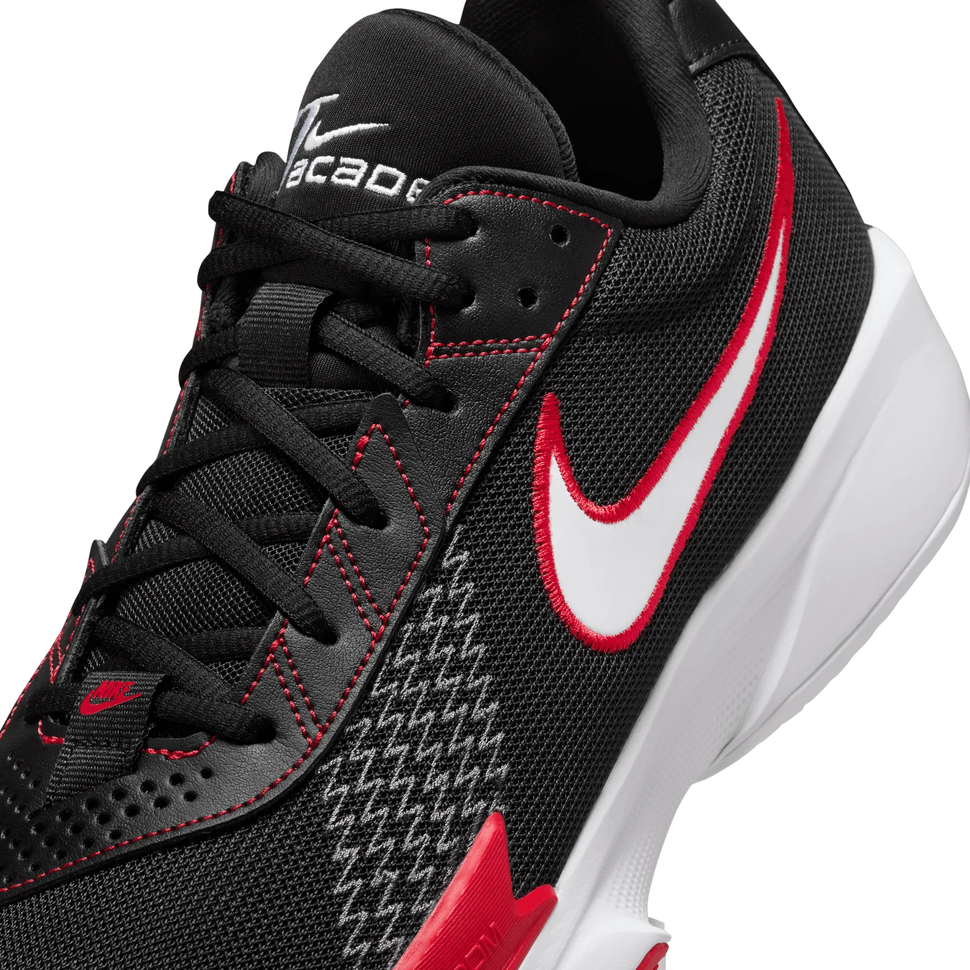 Nike Men's G.T. Cut Academy EP Basketball Shoes