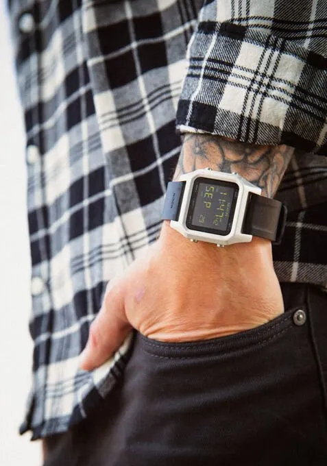 Nixon Staple Watch - Silver / Black