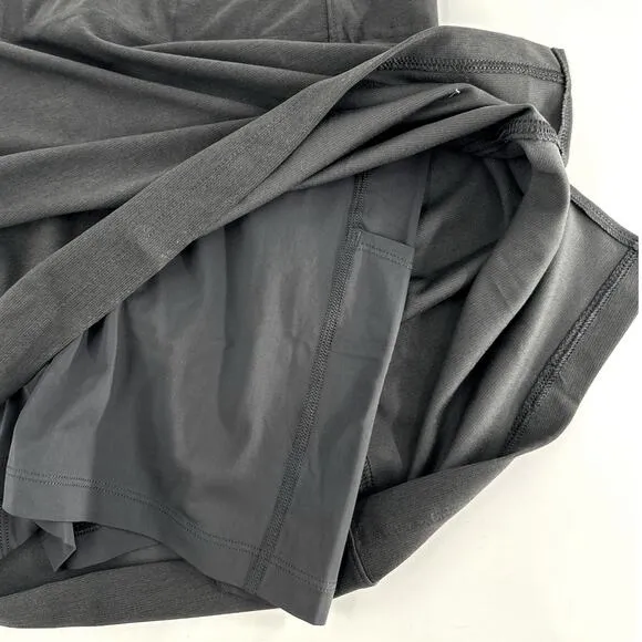 Outdoor Voices Black Warmup 2.5&quot; Skort Size L