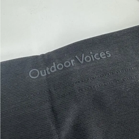 Outdoor Voices Black Warmup 2.5&quot; Skort Size L