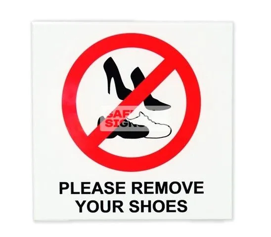 Please take off your shoes (P025_ACR)