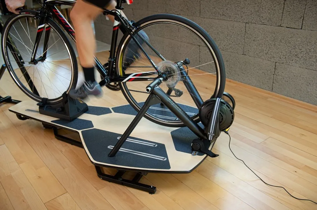 Saris - M2 Smart Equipped Indoor Bike Trainer