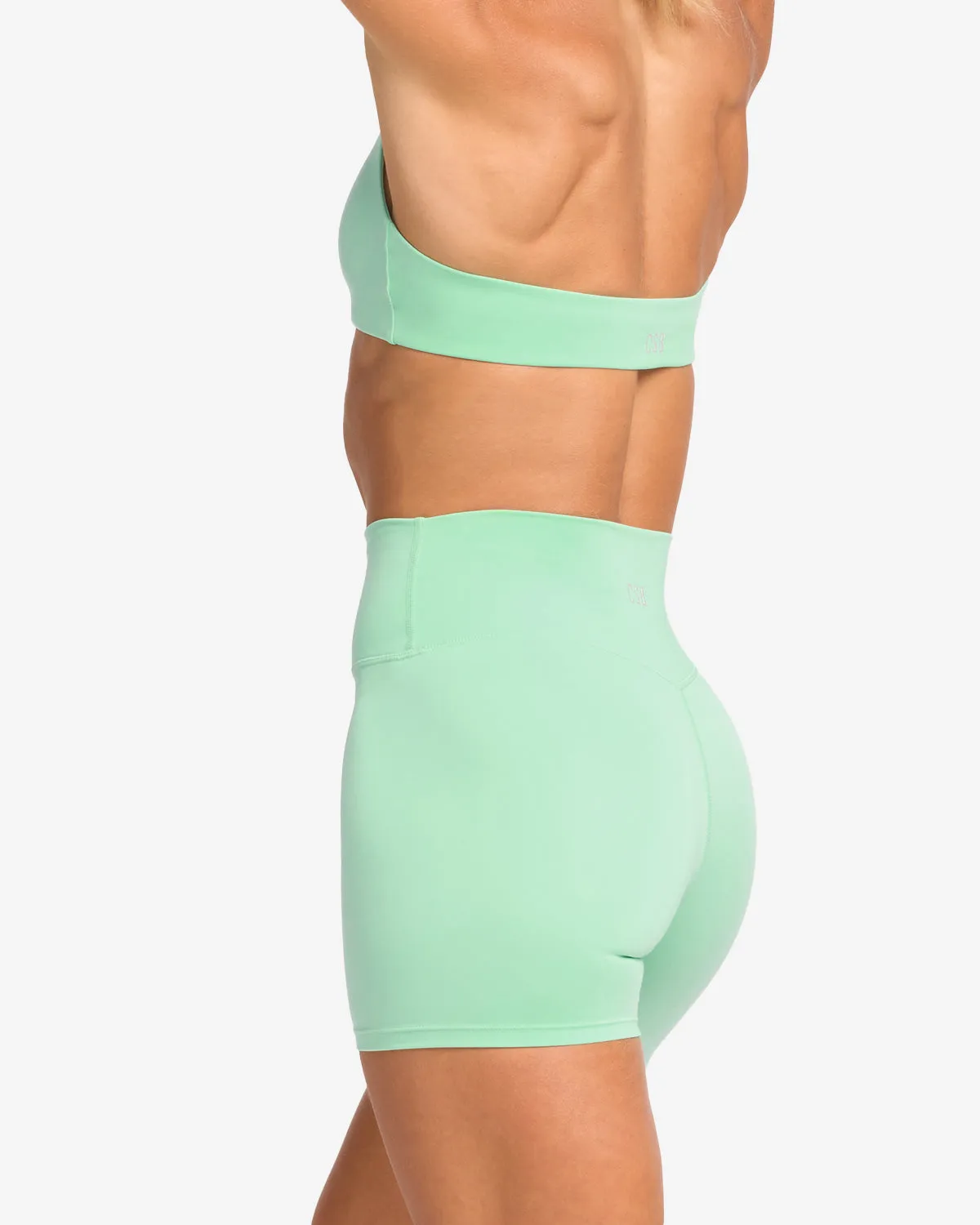 Serenity Shorts 5" | Mint