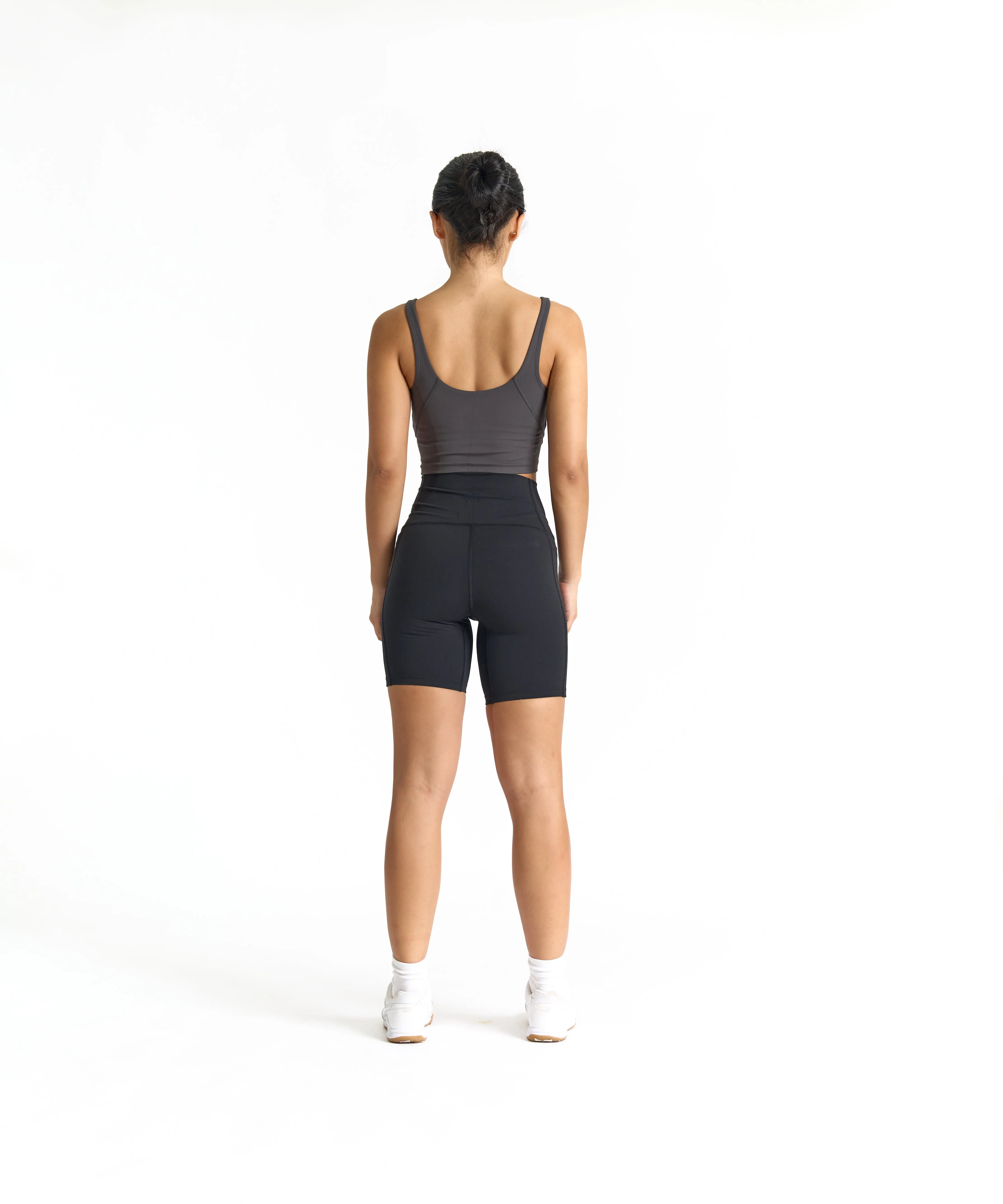 SwiftForm 6" Shorts with Pockets