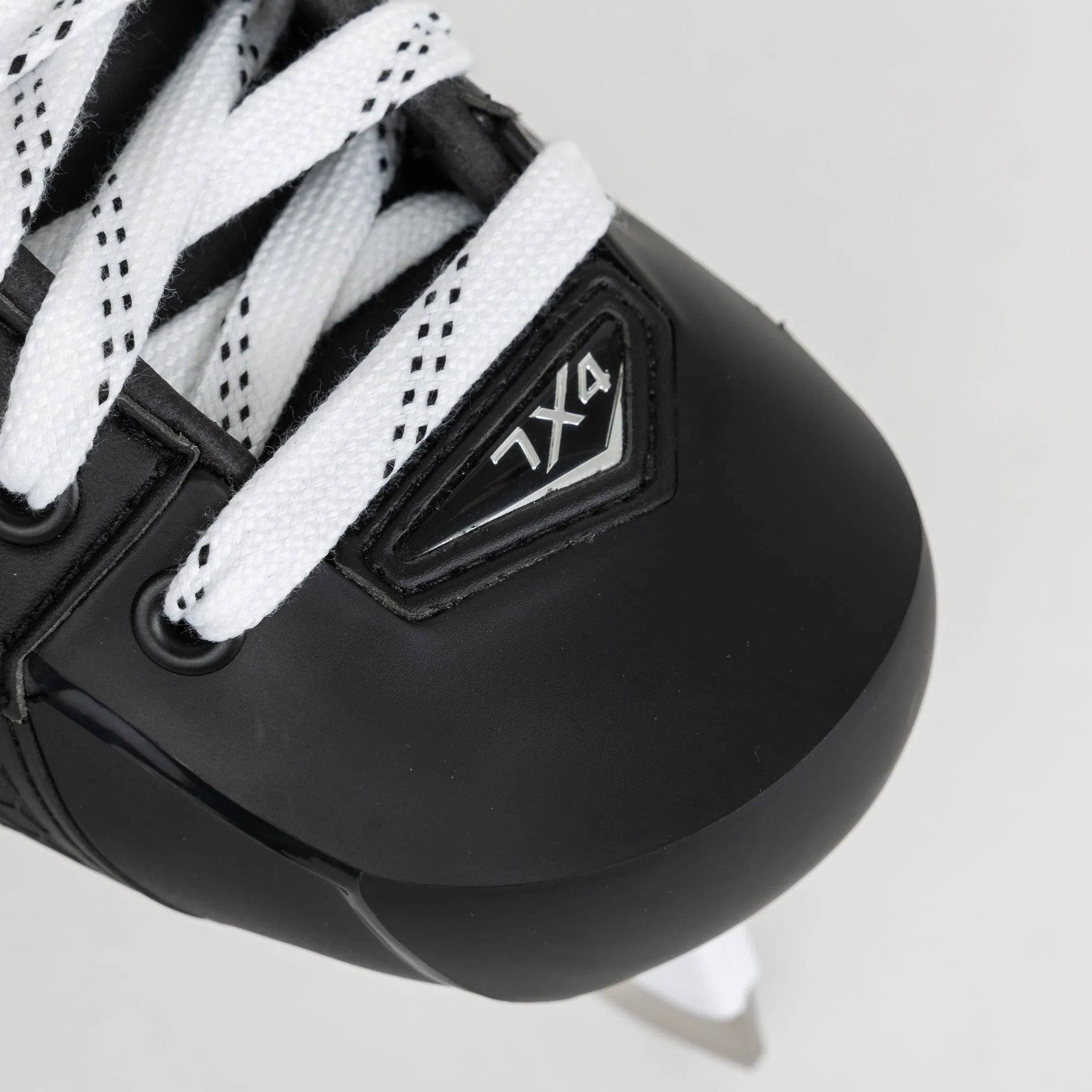TRUE Catalyst 7X4 Intermediate Goalie Skates