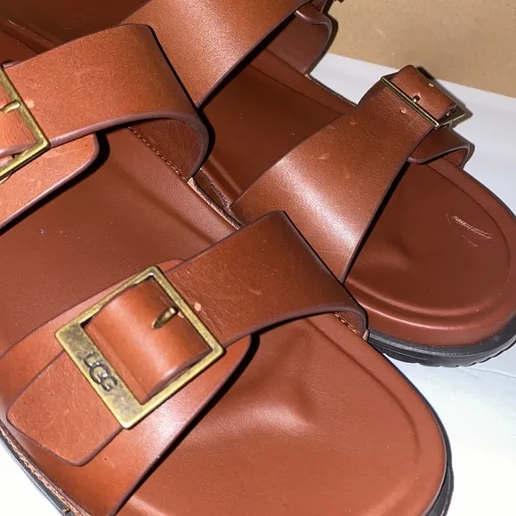 UGG Wainscott Buckle Slide #13