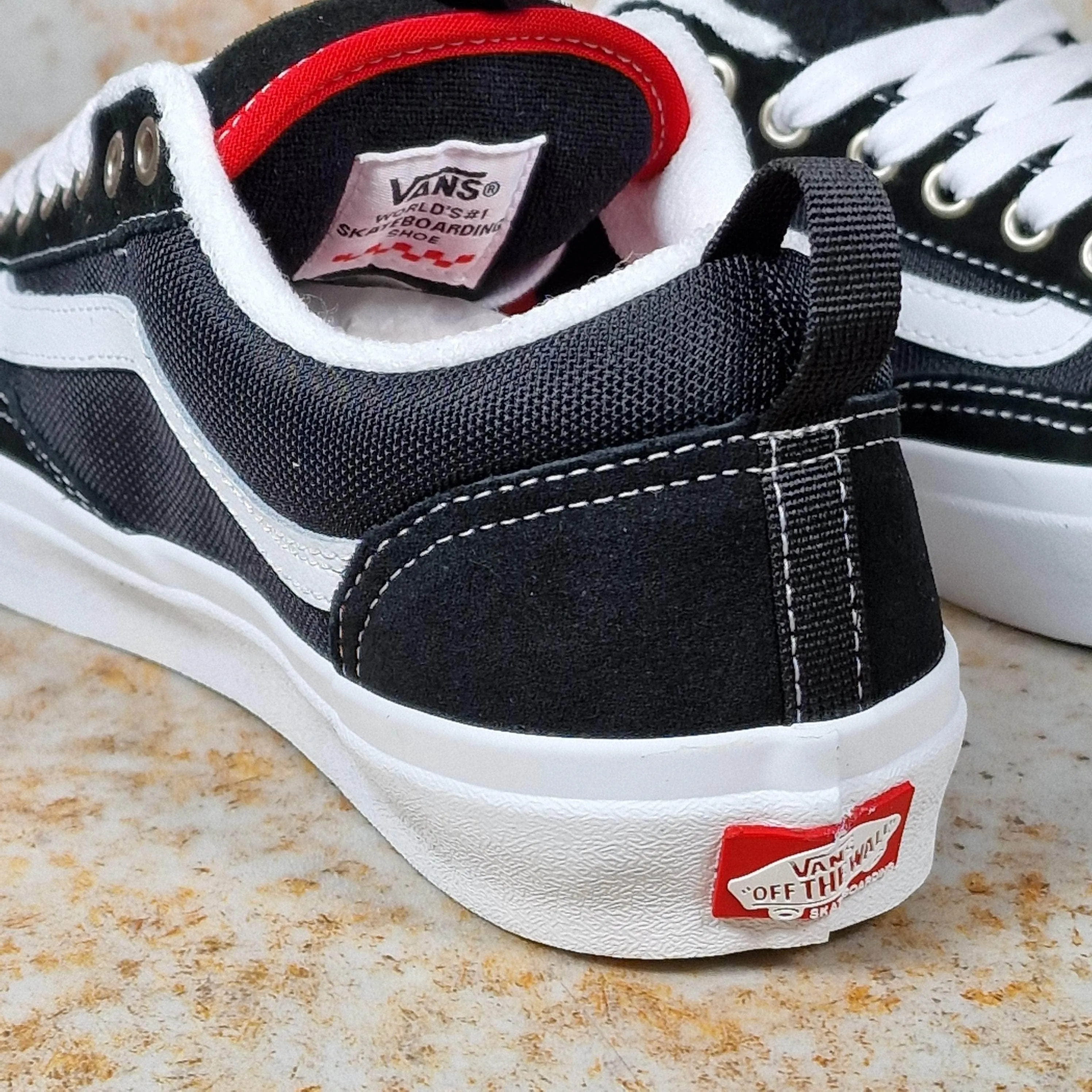Vans Skate Old Skool 36   Shoes Black / White
