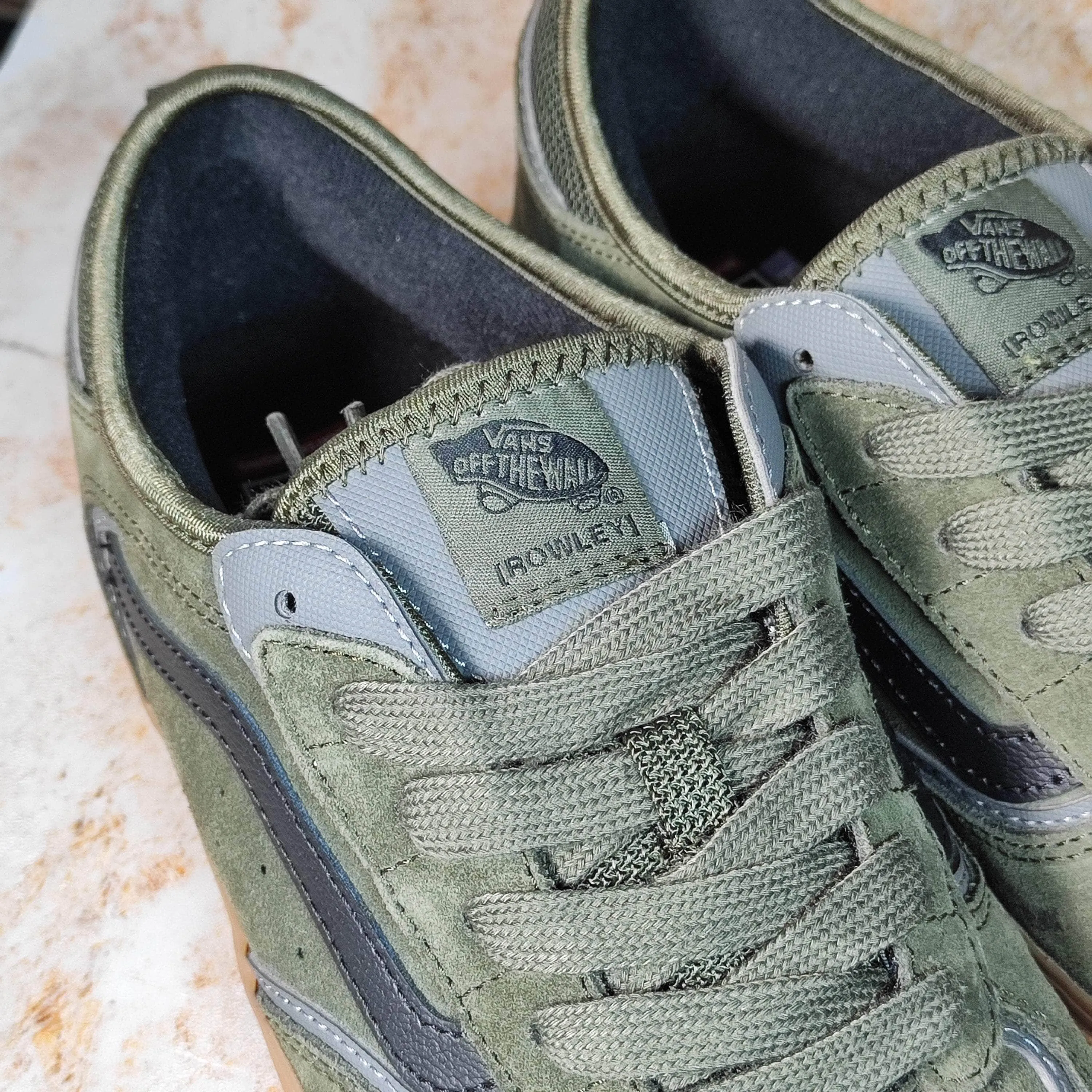 Vans Skate Rowley Shoes Green / Gum