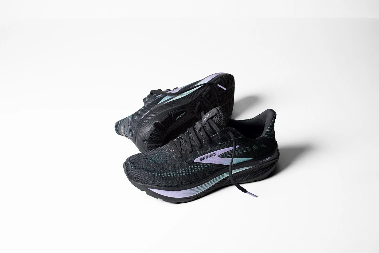 Women's Brooks Ghost 17 1204311B081 Color: Grey/Clearwater/Purple