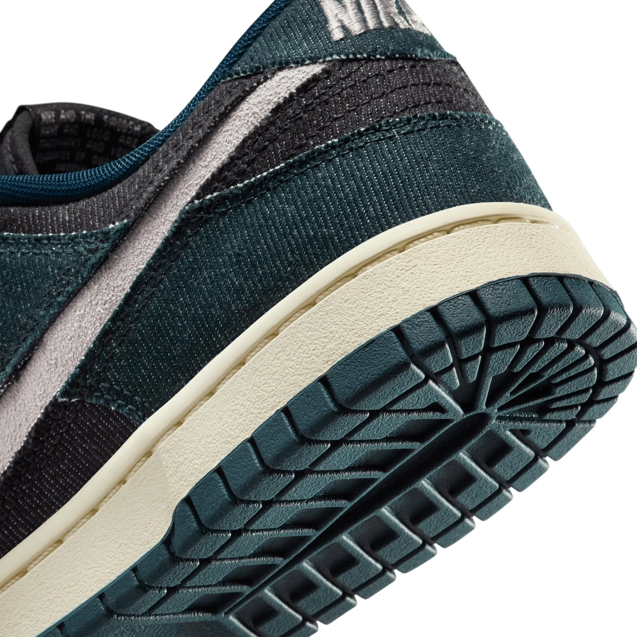Women's Nike Dunk Low Armory Navy/College Grey-Black HF1985-400