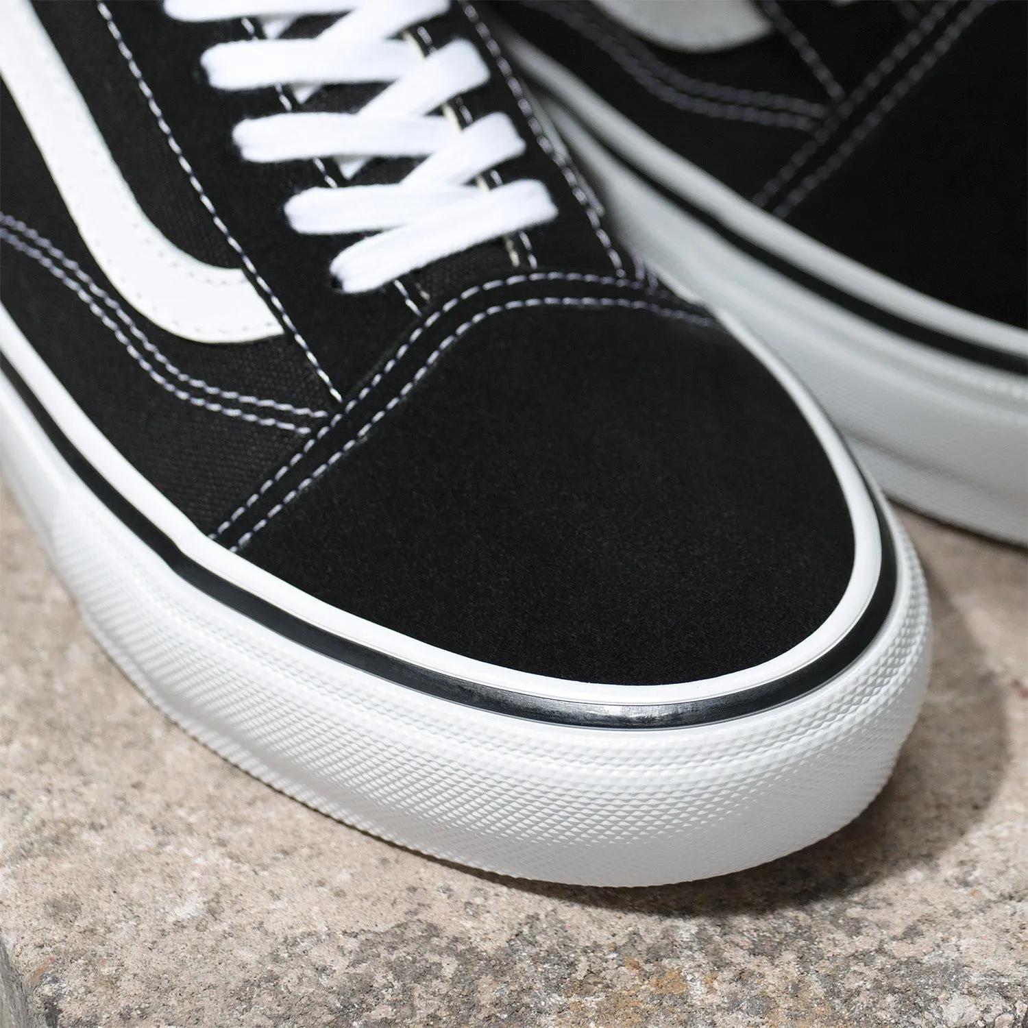 Zapatilla Skate Old Skool Black/White